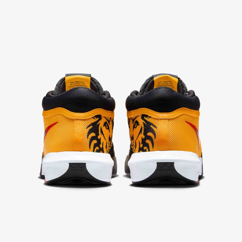 Zapatillas Nike Basketball LeBron Witness VIII Originales
