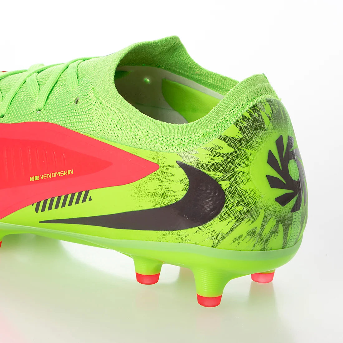 Zapatos Fútbol Nike Phantom 6 Pro AGPRO Sólo Pasto Artificial NO USAR EN SINTÉTICO